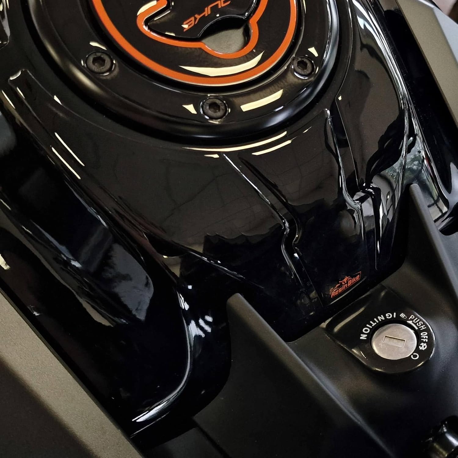 Resin Bike Motorcycle 3D Stickers Compatible with KTM Duke 125 200 250 390-2021-2023 Black. Tank Cap Protection from Impact and Scratches. Resin Stickers - Made in Italy
