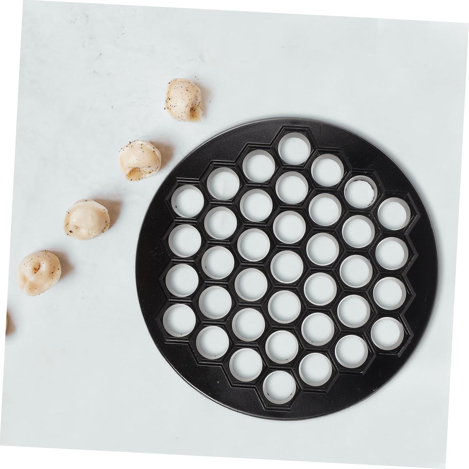 37Holes Dumpling Maker Zinc Alloy Jiaozi Mold for Quick Dumpling Preparation Kitchen Accessory for Home Restaurant Use Black