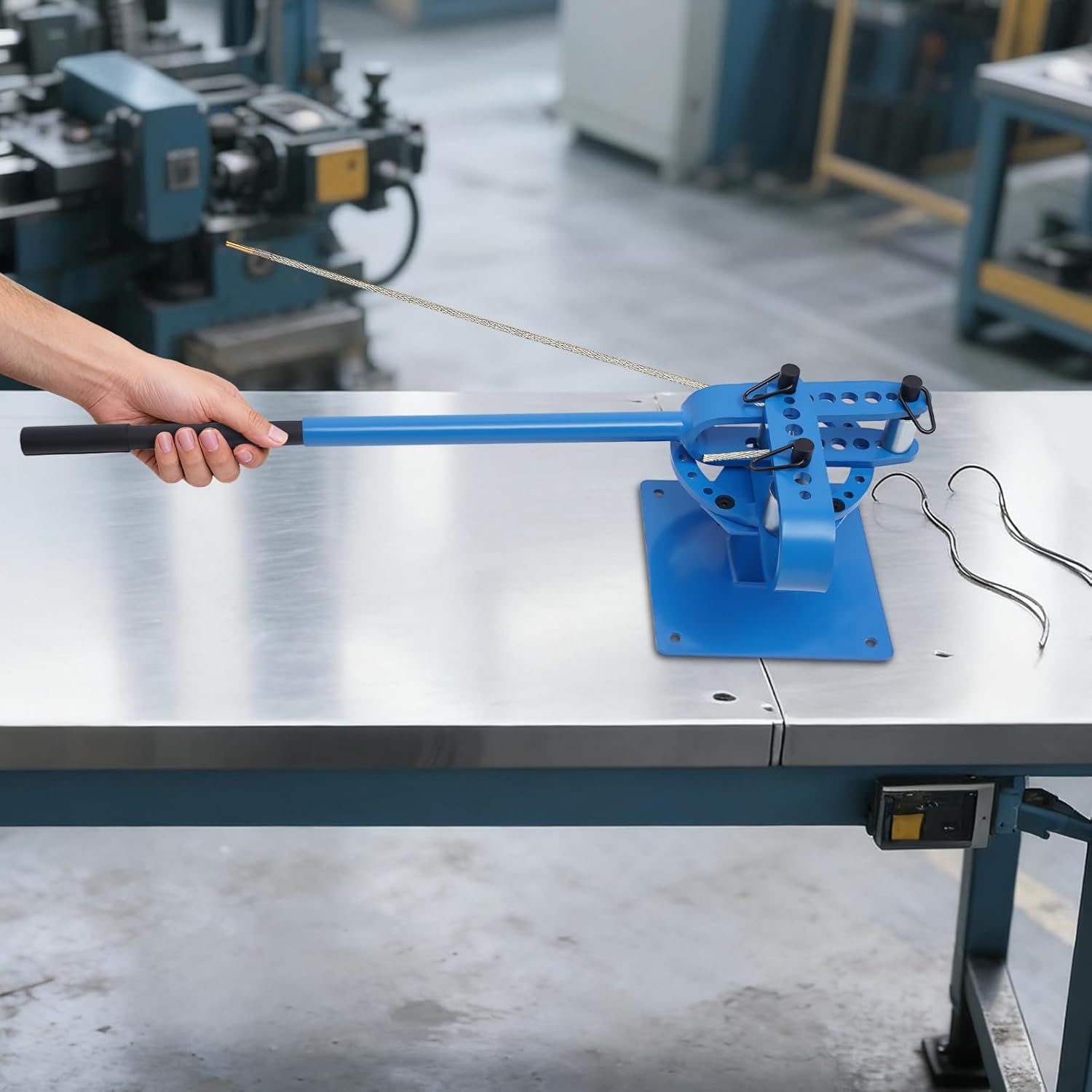 Manual Tube Bender,Metal Rod Bar Bender Bending Tool,1"-3" Round Square Bar Tubing Bender Tool with 7 Bending Dies,Heavy Duty Bench Top Pipe Bending Machine for Garage Repair Shops,Construction