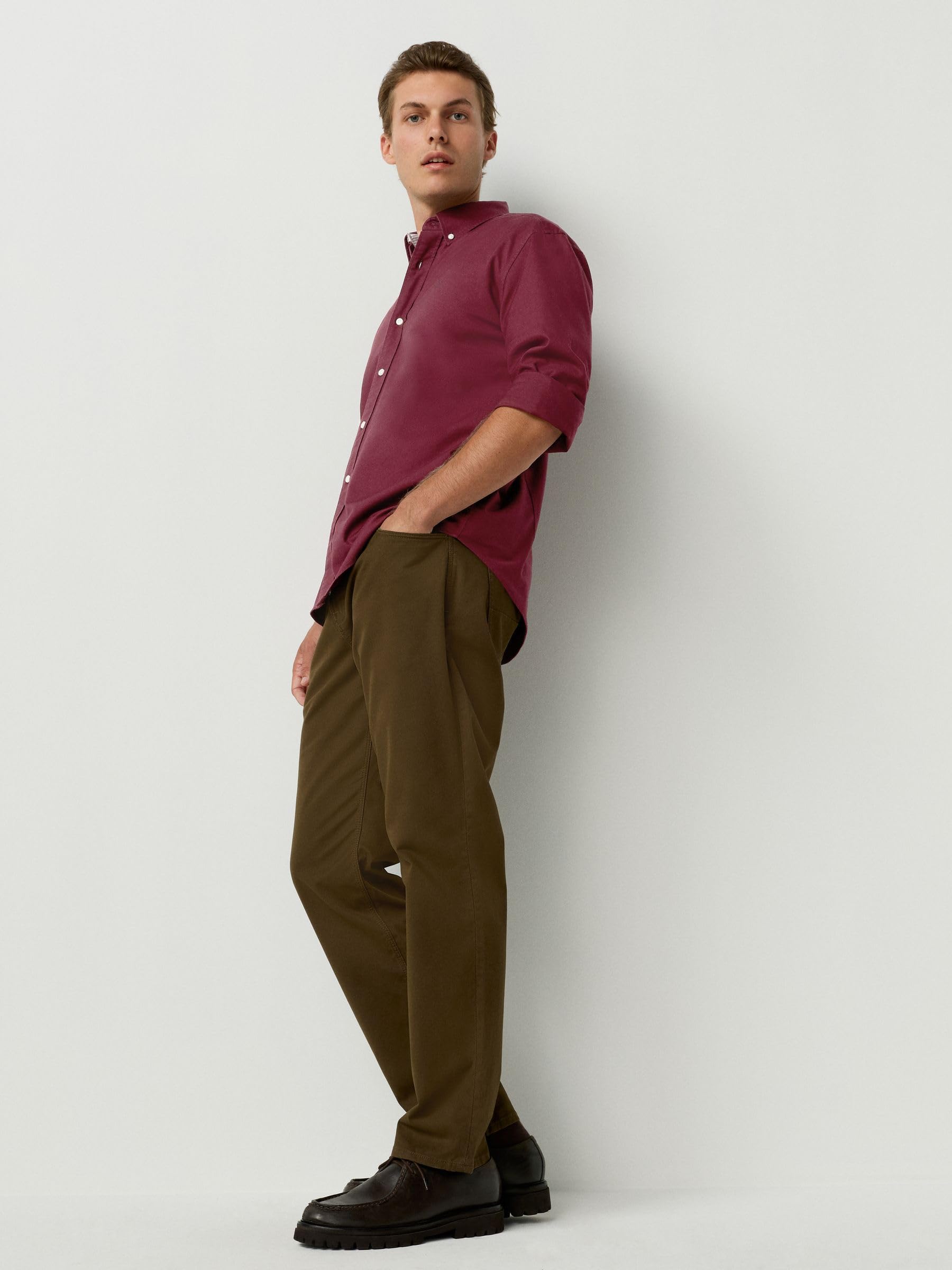 NEXT Uomini Camicia Oxford a Maniche Lunghe con vestibilità Attillata