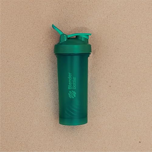 Miniatura 6 de BlenderBottle Classic V2 Botella mezcladora perfecta para batidos de proteínas y preentrenamiento, 20 onzas, color verde esmeralda