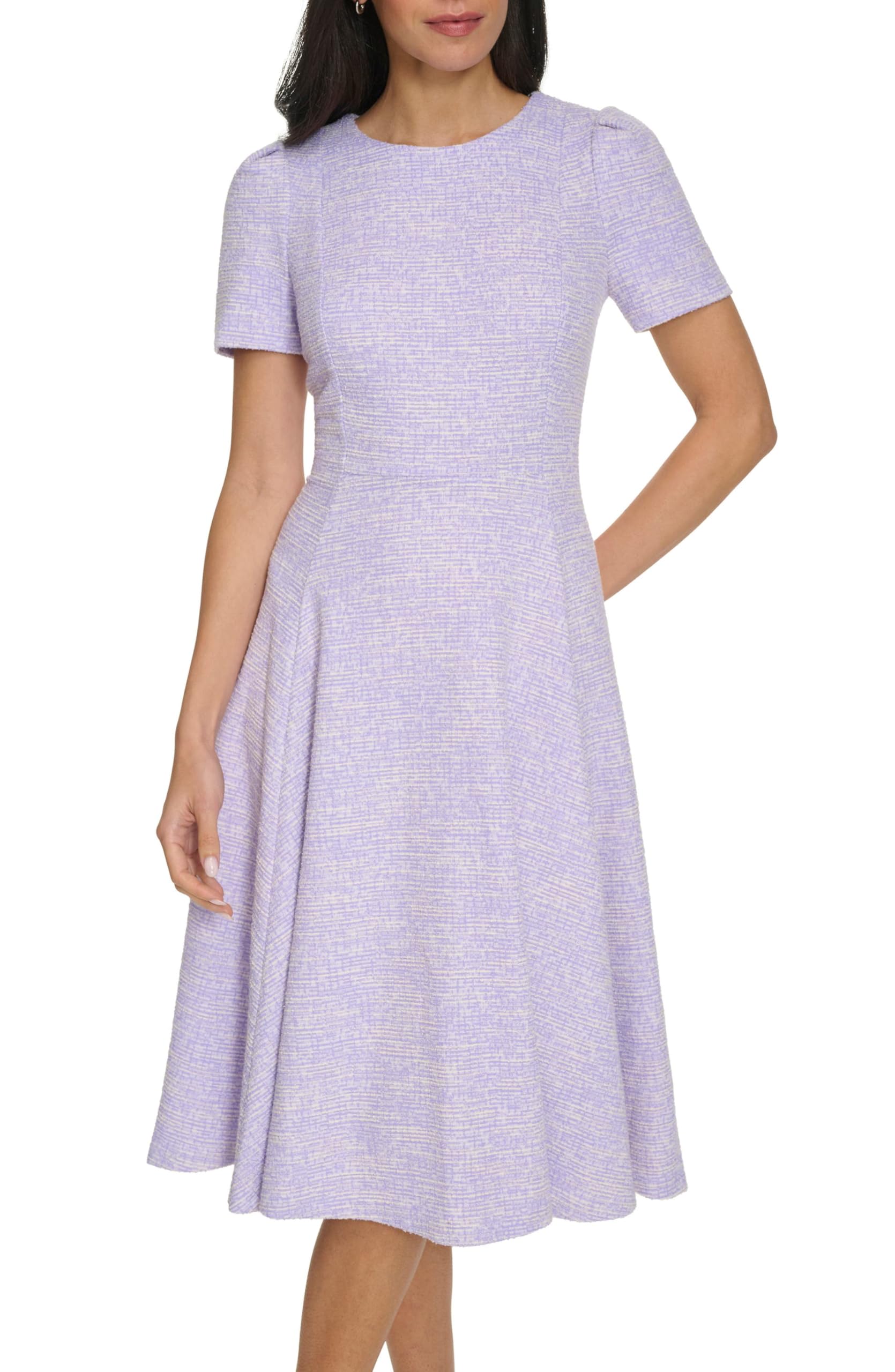 

                                                    Calvin Klein Women's Short Sleeve Round Neck Tweed