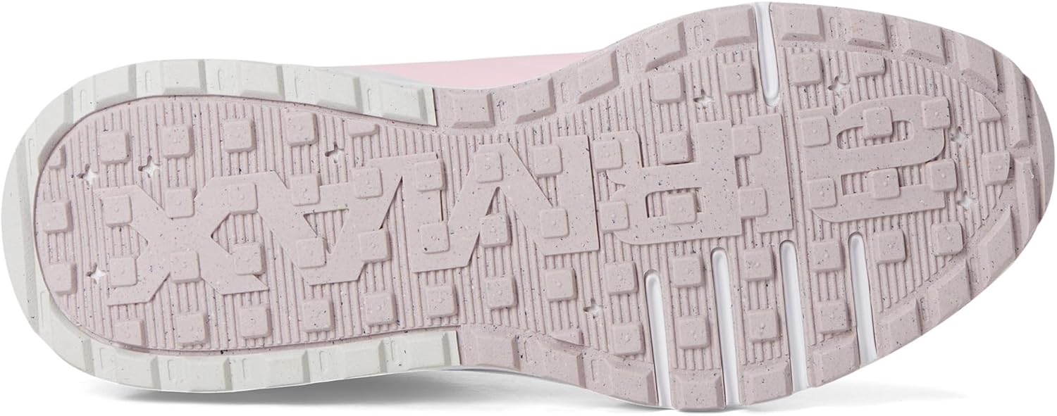 Nike Unisex-Child Air Max Bia (Big Kid)