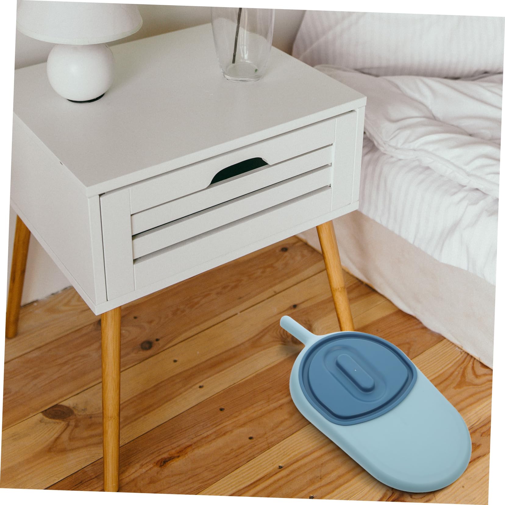 COLLBATH Padella per Anziani Allettati con Coperchio Antitrabocco Portatile in Pp per Donne e Uomini, Design Semplice e Moderno per Uso Ospedaliero e Domiciliare