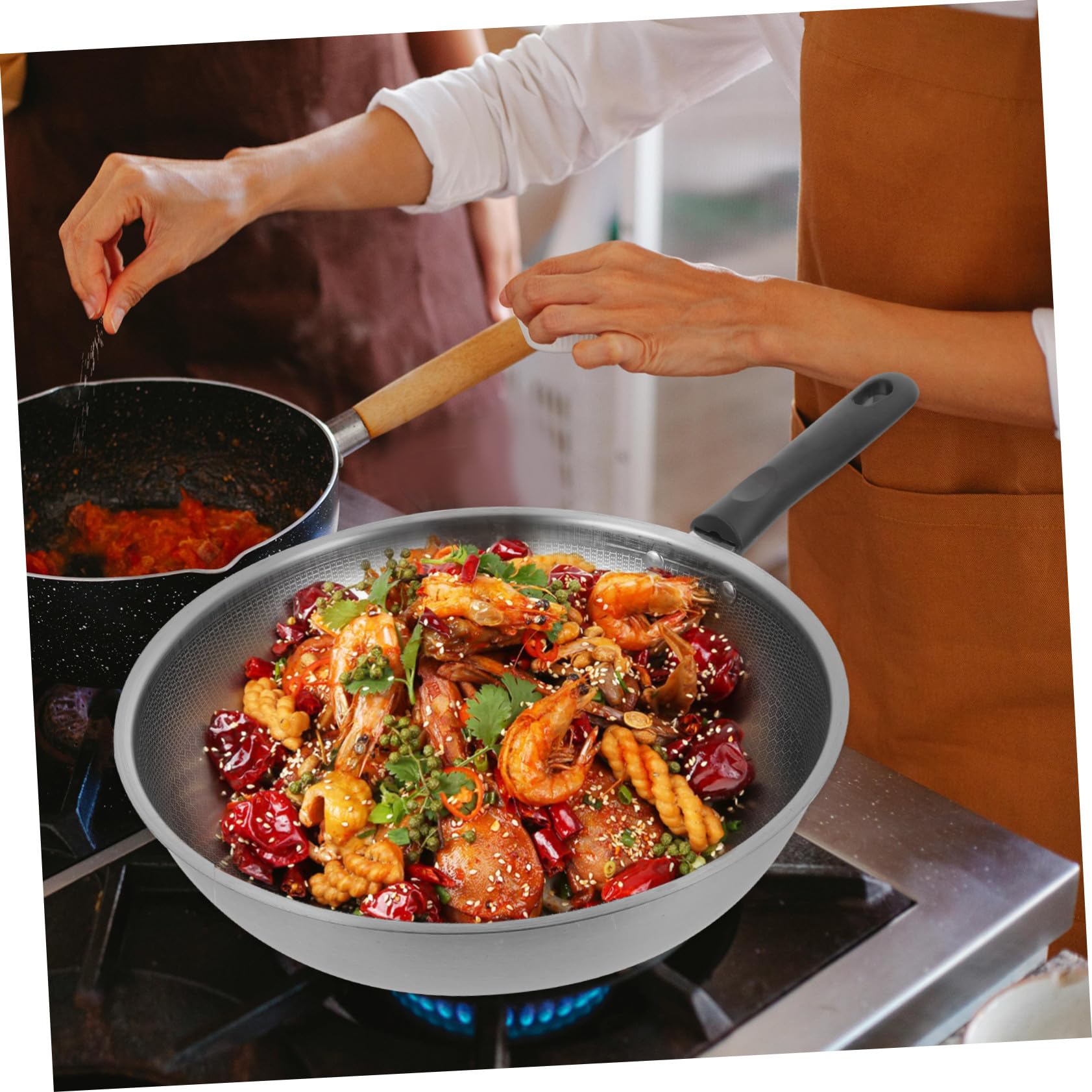 Hemobllo Padella in Acciaio Inox 32 Cm a Nido D’ape Antiaderente Manico Ergonomico, Leggera e Resistente, Adatta a Piani Cottura Gas, Elettrici e Induzione Per Uso Domestico Quotidiano