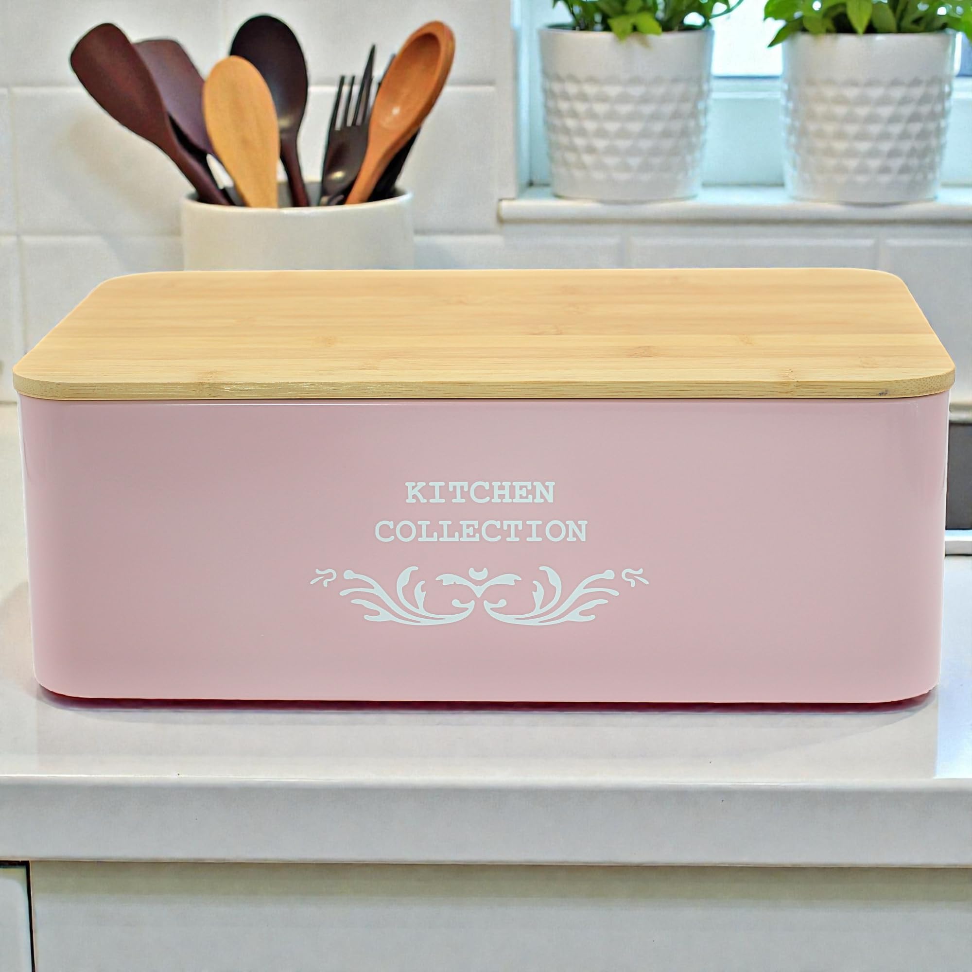 Contenitore Portapane con cap di bambù 35x12x23 CM - Rosa-Scatola Pane da Cucina in Metallo con Coperchio in Bambù – Design Vintage