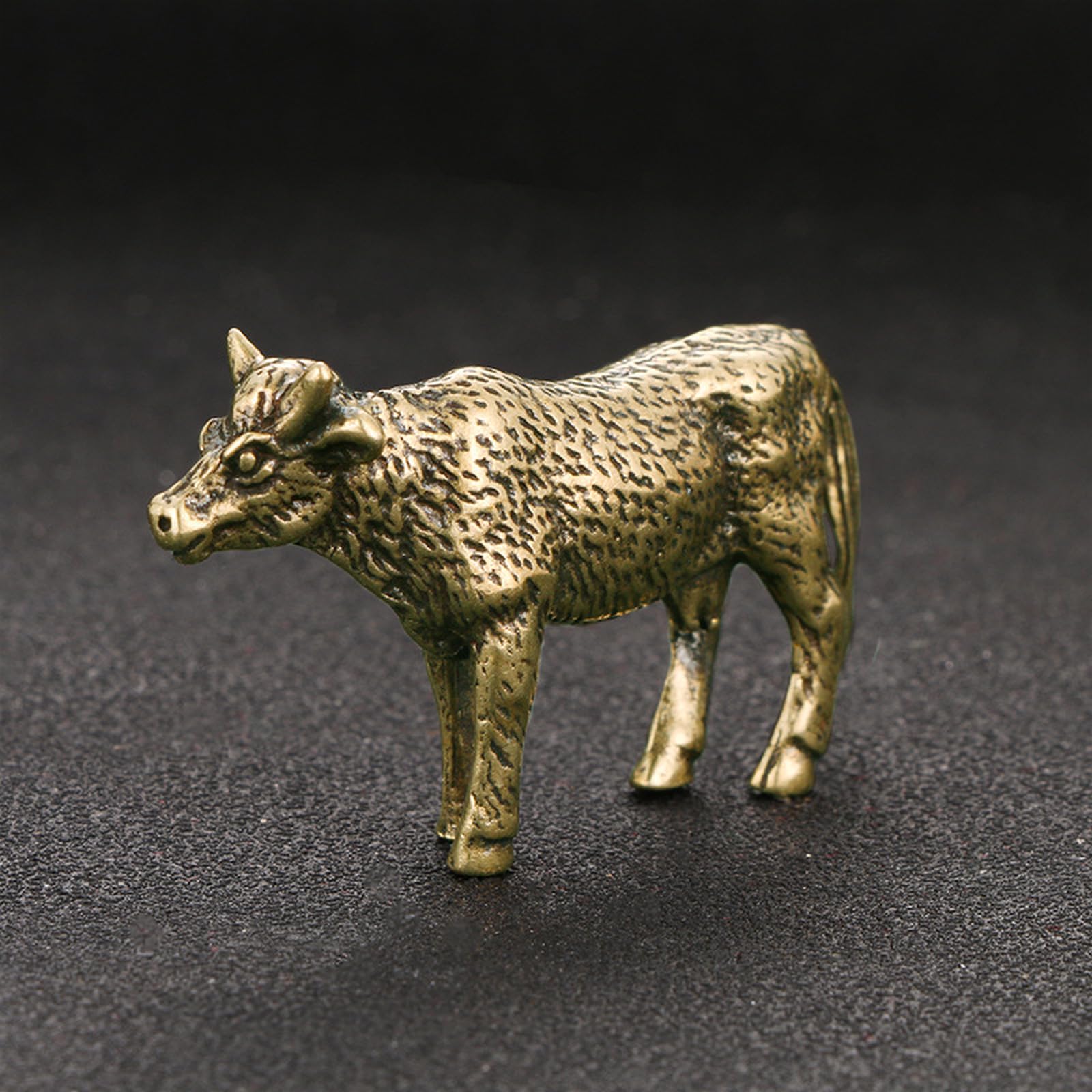YANGPZFC Small Copper Antique Cow Sculpture Ornament Statue For Desk Decor, Handcrafted Vintage Sculpture