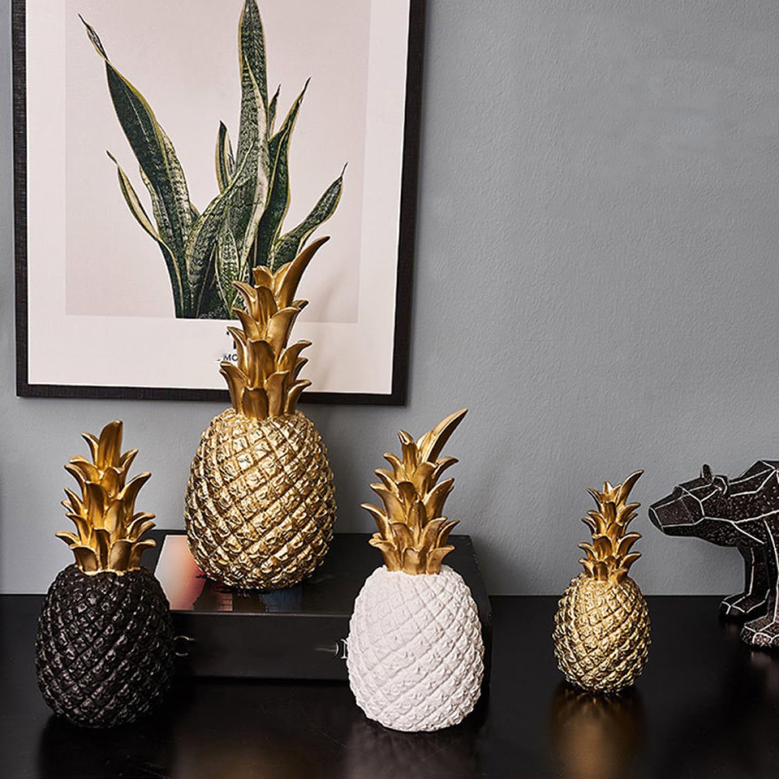 Ananas en résine dorée Cabilock objet décoration table salon et fruits artificiels