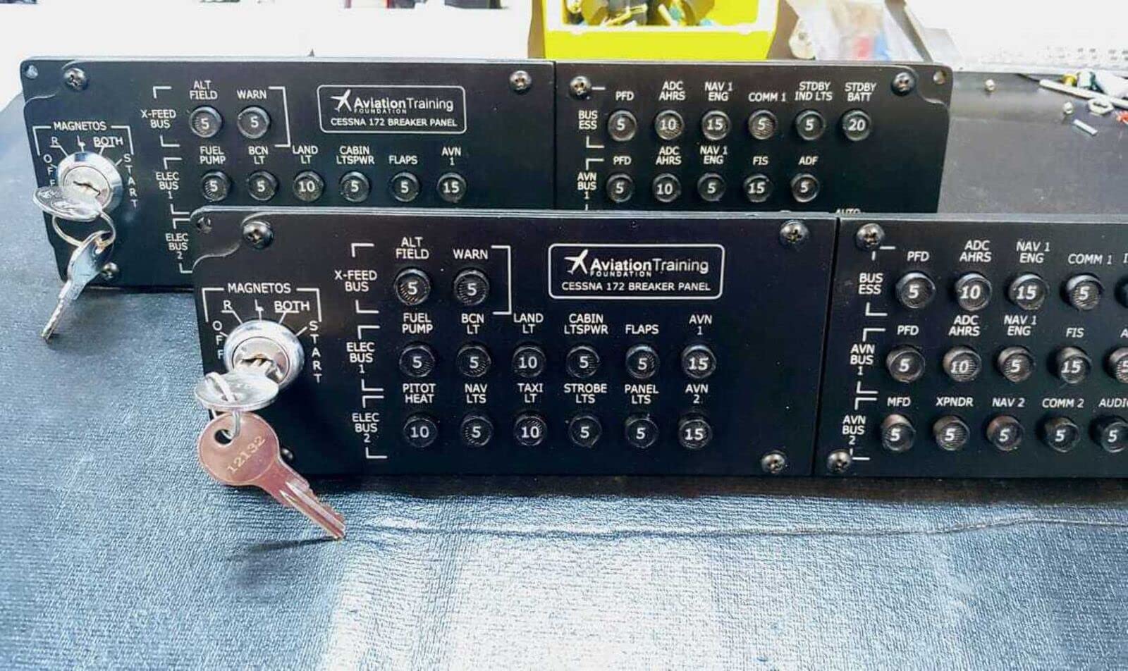 Flight Simulator Cessna 172 Breaker Panel with 5 Position Magneto Switch