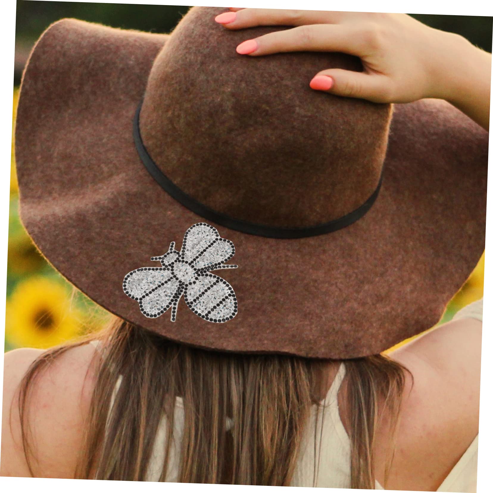 NUOBESTY 40pièces Patches Thermocollants Décoratifs Multifuntionnels Pour Vêtements Chapeaux Et Patches Résistants à Usure Argenté