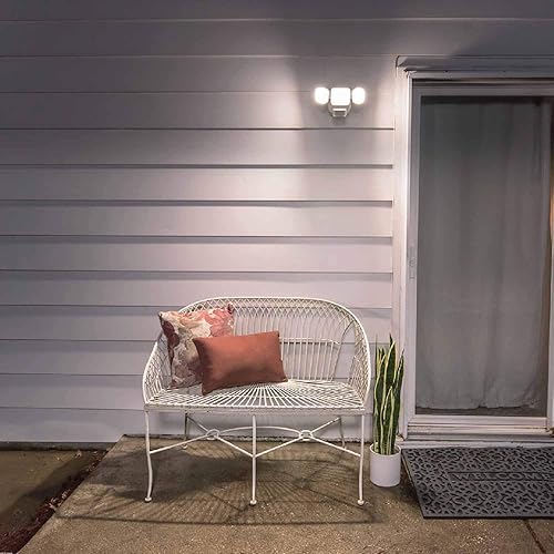 Miniatura 3 de Mr Beams Wired Pro - Luz LED de seguridad con sensor de movimiento de 3 cabezales para exteriores, 3900 lúmenes, color blanco, paquete de 1