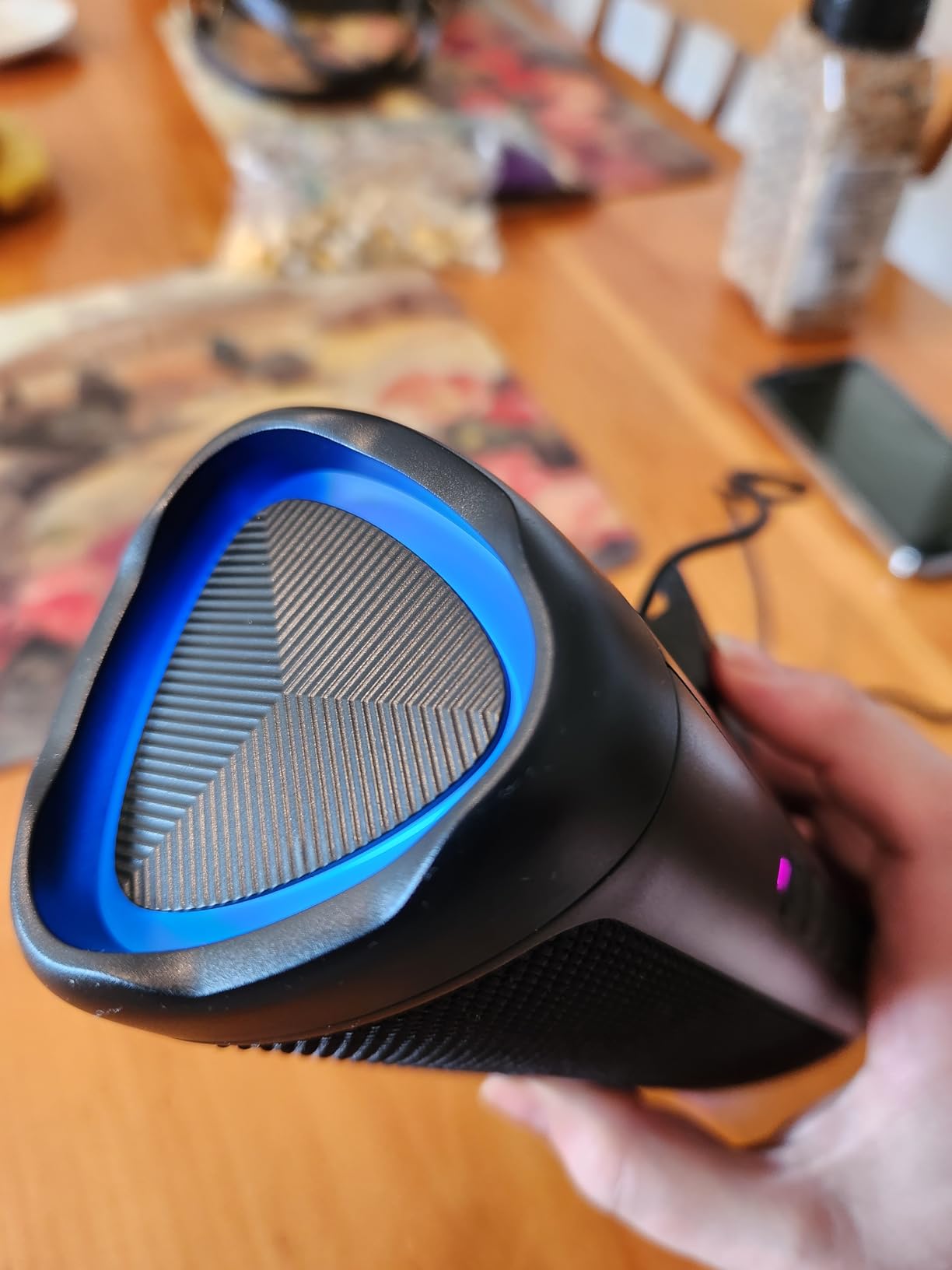 BolaButty speaker showing blue LED light mode