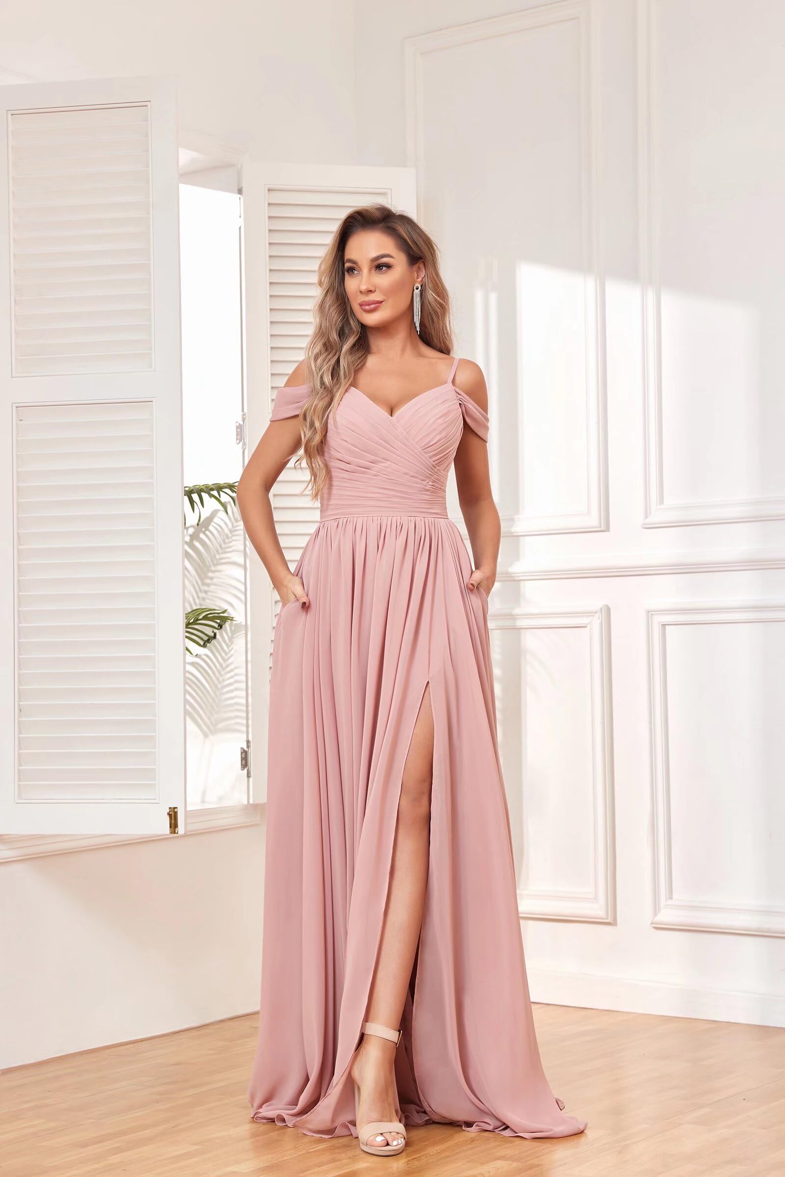 BOLENSYE Vestidos de dama de honor con hombros descubiertos y bolsillos, de gasa fruncida, abertura larga, vestido de noche formal