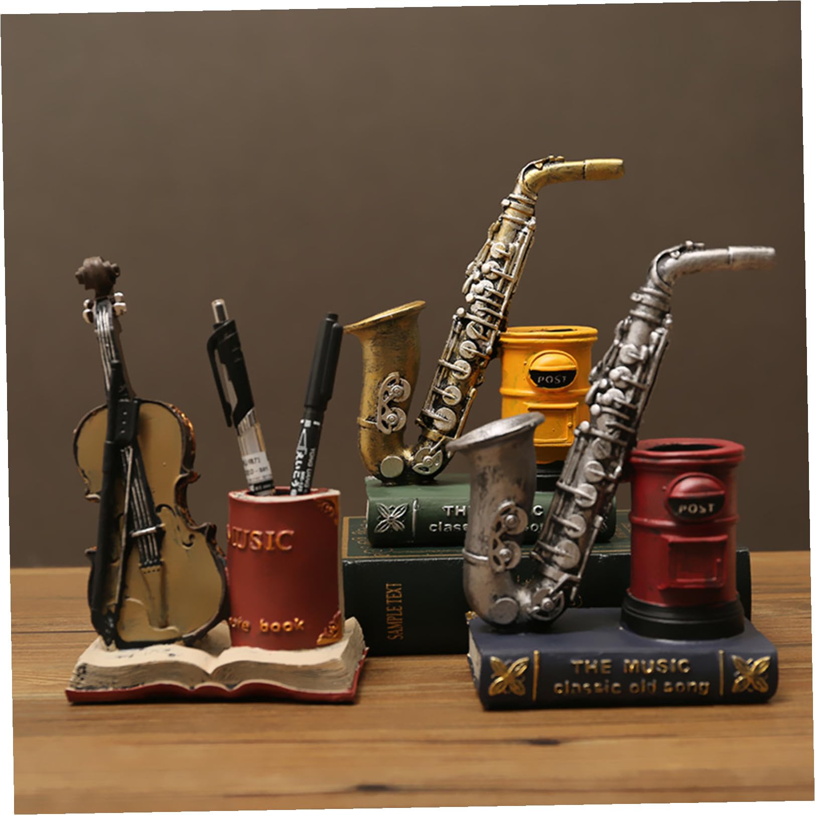 Portapenne Decorazione da Tavolo Multifunzionale Strumento Musicale Design Unico in Resina Rossa per Studenti e Arredamento Casa