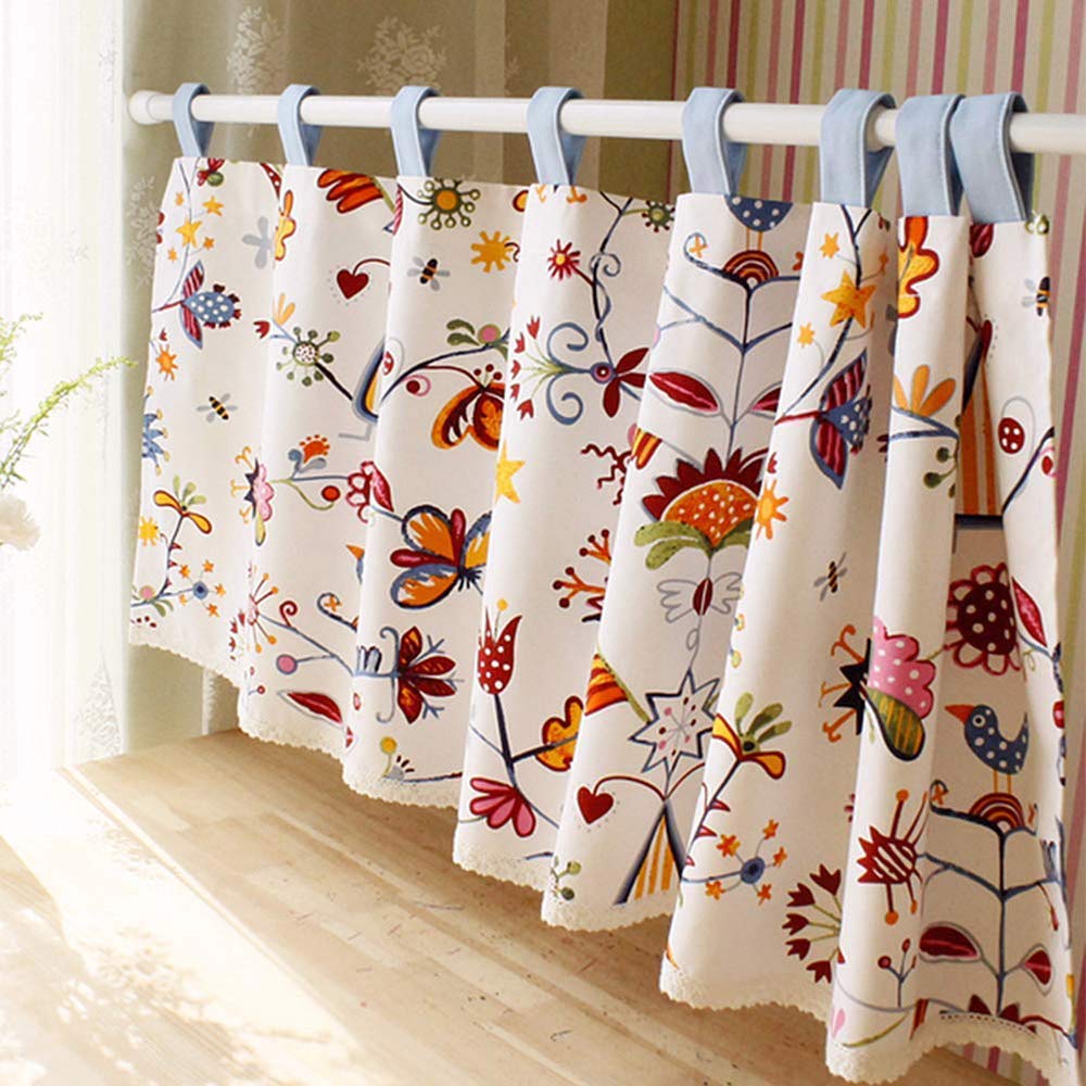 Cortinas de café estilo rural rUrEu para dar un toque floral y natural a tu cocina