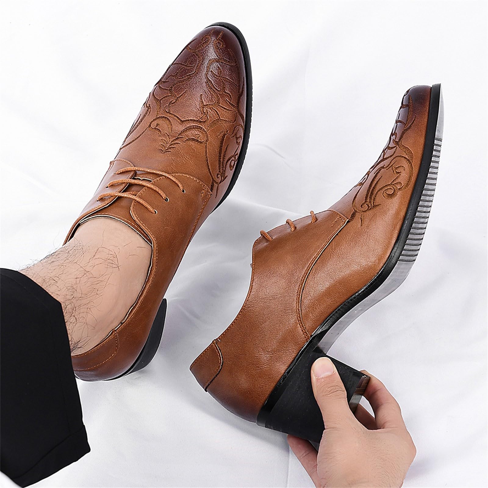 Herren Anzugschuhe Klassische Businessschuhe Elegante Westernstiefel mit kubanischem Absatz bestickte Herrenschuhe Lässige Derby Oxfords Hochzeit Schuhe hohem Absatz im Cowboy Stil