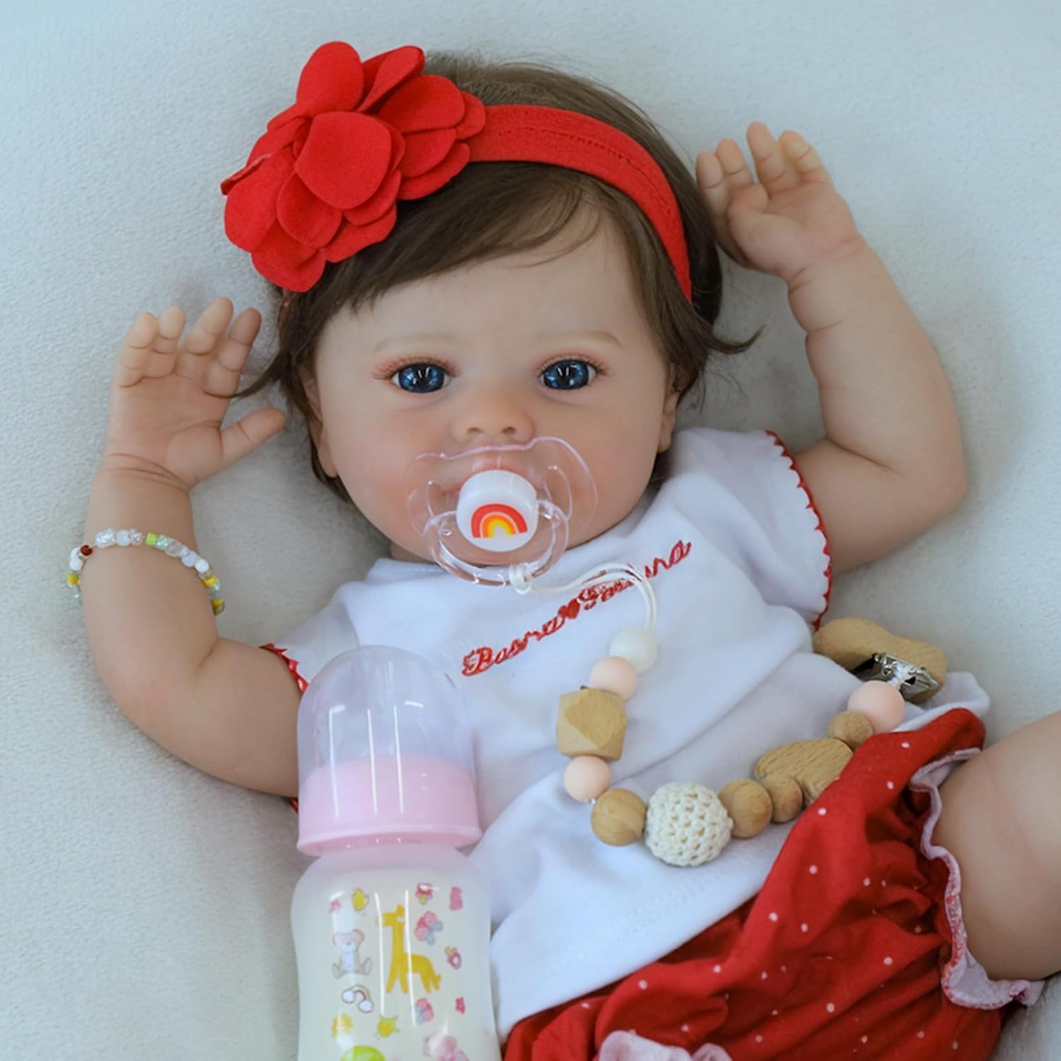 SCOM Lifelike Baby Dolls Girl -18 Inch Reborn Realistic Baby Dolls Silicone Cute Soft Body Doll Real Life Baby Doll Gift for Age 3+