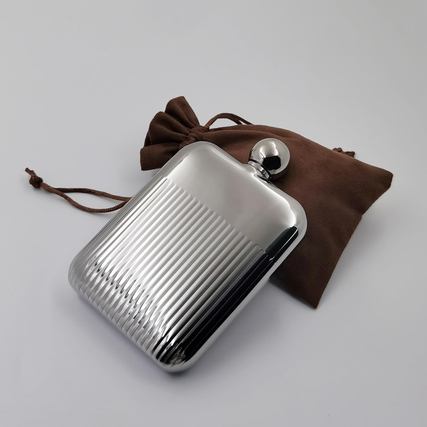 6oz 304 Stainless Steel Hip Flask Engraved Line Pattern