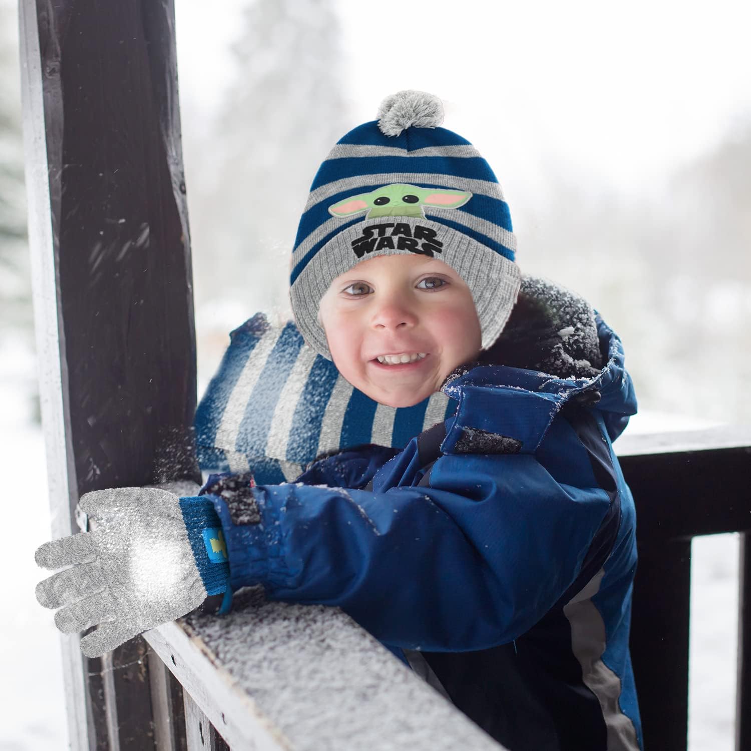 Star Wars Baby Yoda Kid’s Winter Hat Scarf and Snow Gloves for Boys and Toddlers 3 Pc. Set Warm Pom-Pom Beanie with Gift Box: Clothing, Shoes & Jewelry