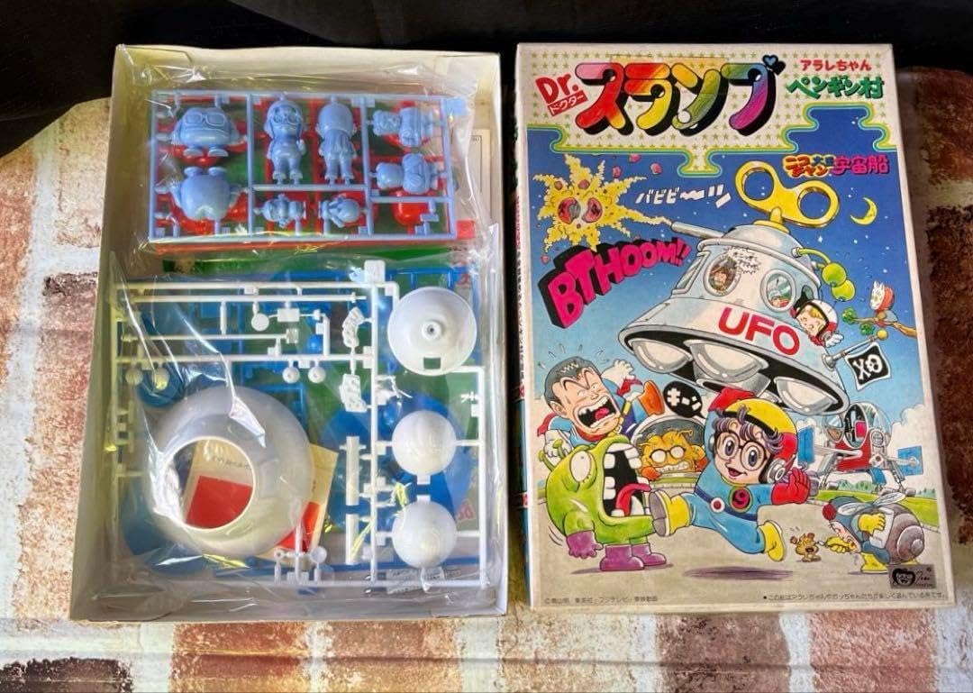 ドクタースランプ アラレちゃん ペンギン村 プラスチックモデル