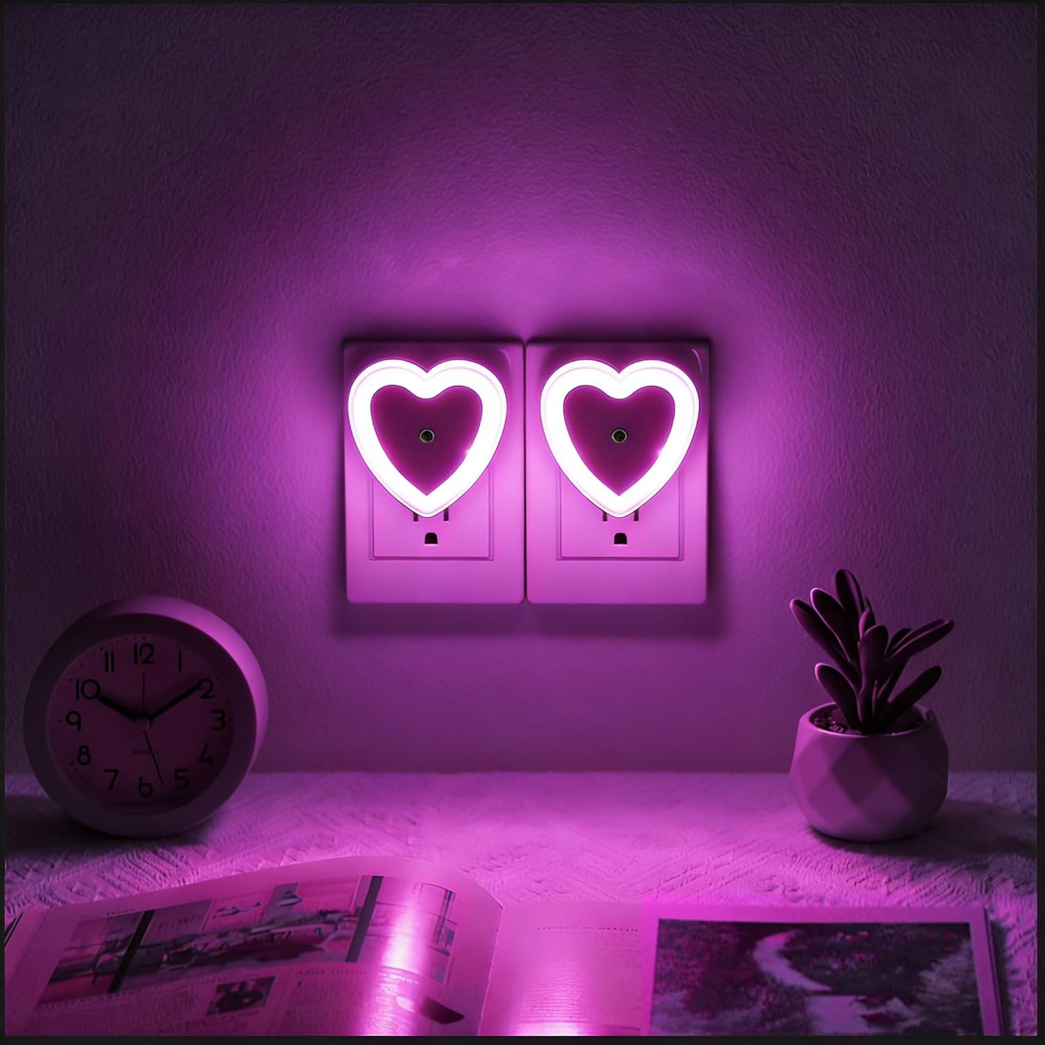 LED Night Lights Plug in 2-Pack Dusk to Dawn Sensor Auto-On Off Cute Nightlight Heart Shaped 0 5W