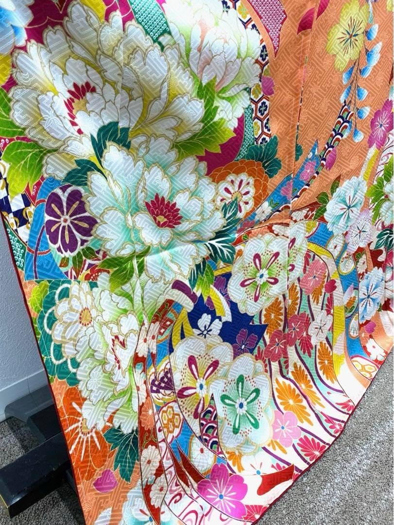 振袖 仮絵羽 舞台衣装 正絹 金彩 刺繍 紋意匠 牡丹 未仕立て品 八掛付き 振袖 仮絵羽 刺繍 金彩 紋意匠 牡丹 大輪 正絹 未仕立て品 八掛付き