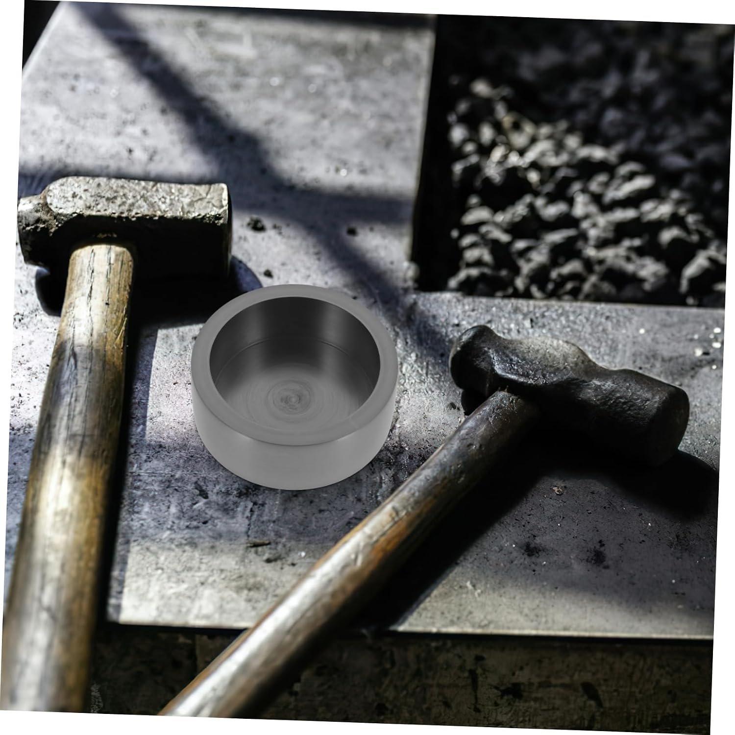 Graphite Ingot Mold Round Shape Casting Tool for Metal Smelting High Performance Graphite Mold for Gold Silver Compact