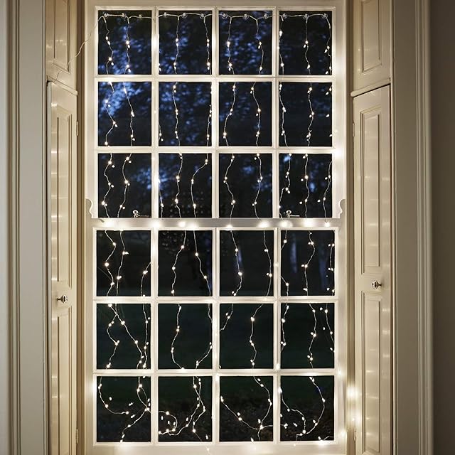 Lights4fun 200 Warm White Micro LED Curtain Light with Timer Indoor Use
