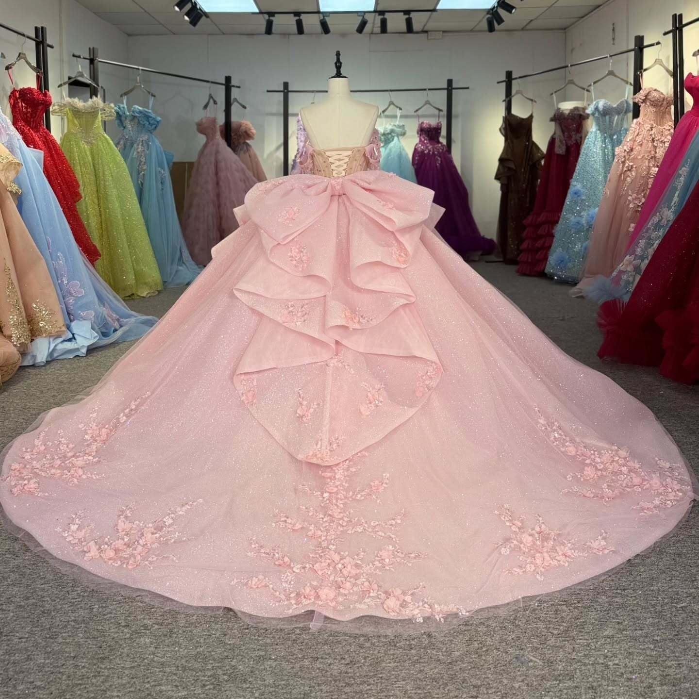 Zhangyo Off Shoulder Quinceanera Dresses with Bow RuffleTulle Sweet 15 16 Dresses Luxury Lace Tassels Ball Gown