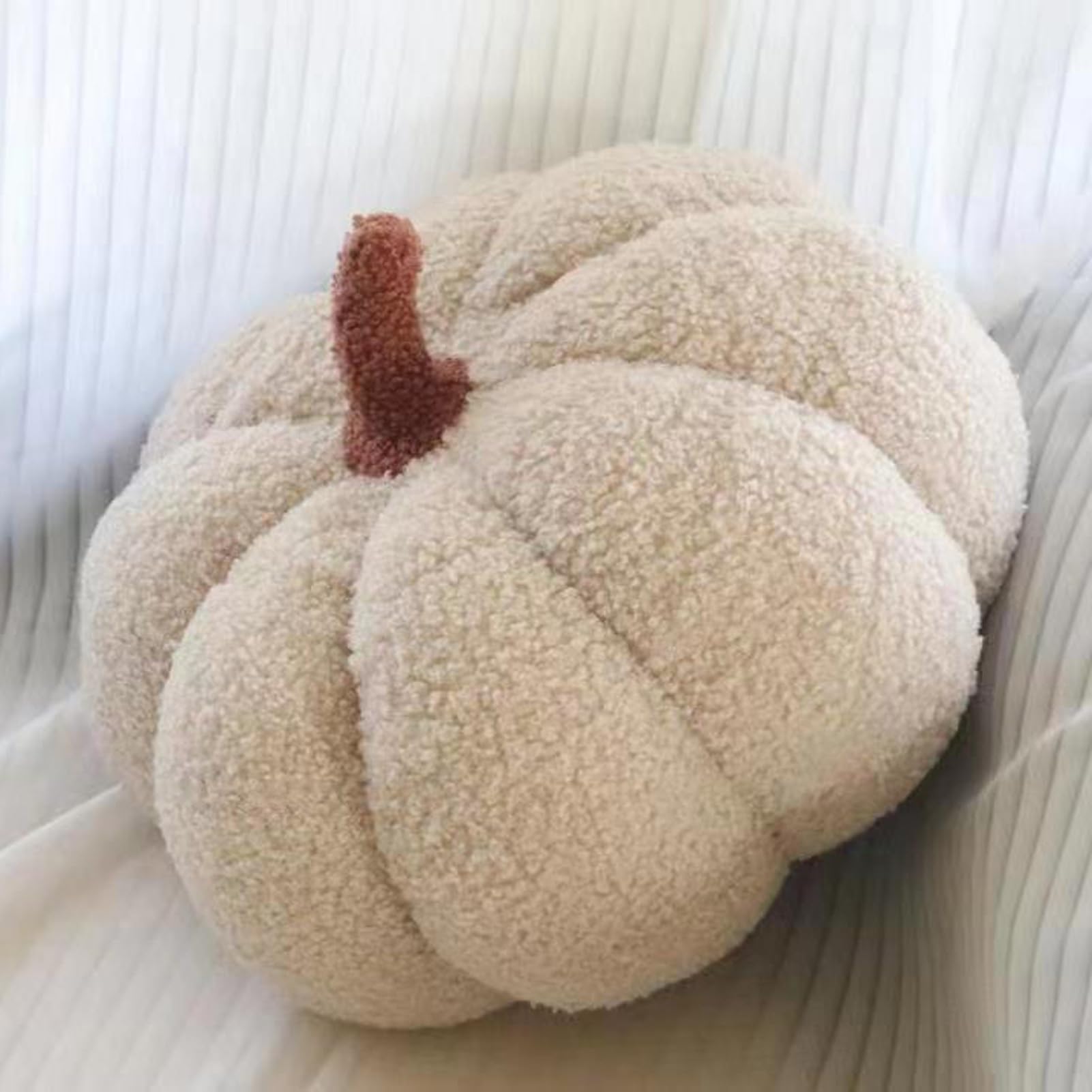Kürbis Kissen, 3D Plüsch Kürbis Dekokissen, Herbstdeko Kürbis Zierkissen Sofakissen Kürbisform, Halloween Deko Aesthetic Kürbis Sofa Dekoration, Herbst Kissen für Schlafzimmer