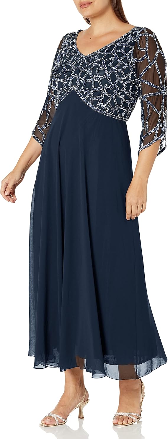 J Kara Women's Plus Size 3/4 Sleeve Geo Beaded Gown