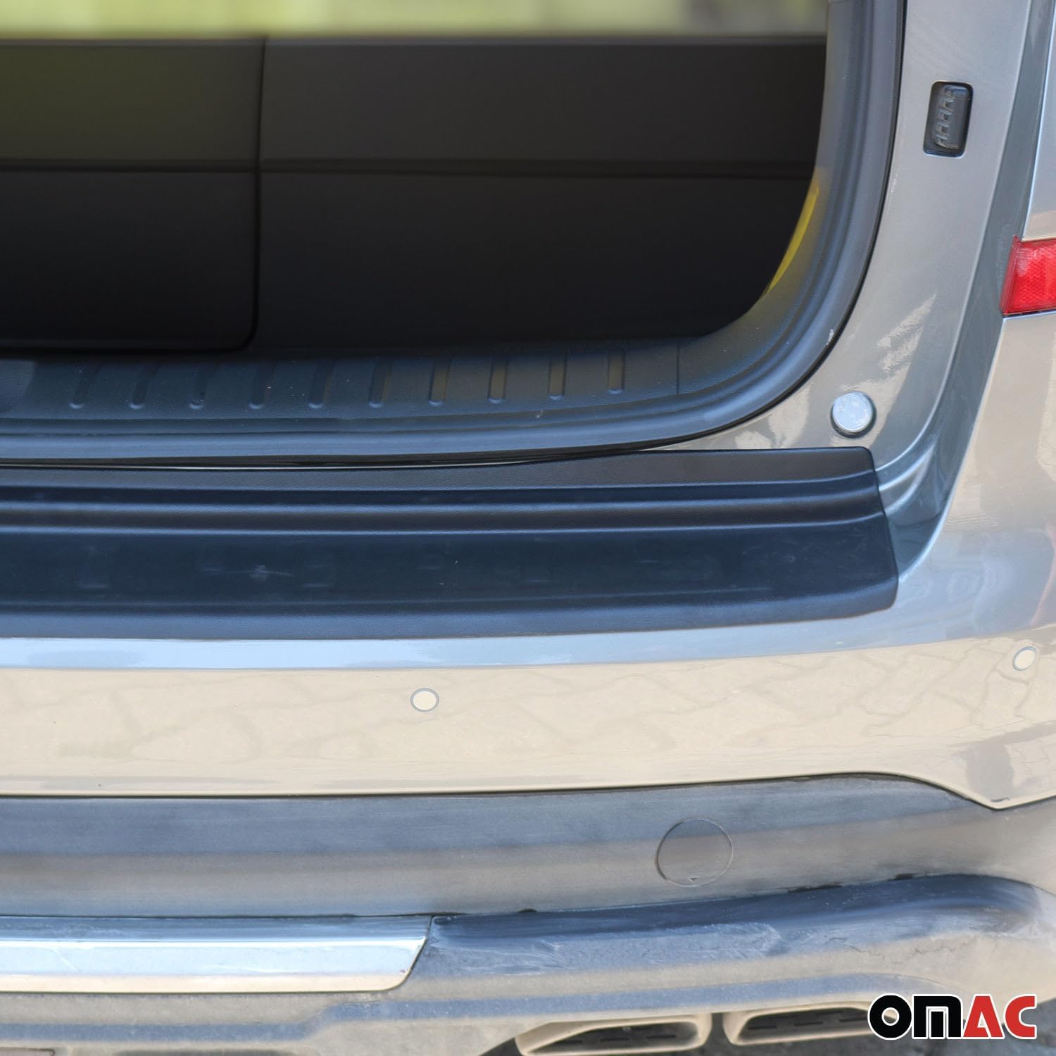 OMAC Rear Bumper Sill Cover for Hyundai Tucson 3.gen 2019-2021 Facelift – Matte Black Acrylic Finish