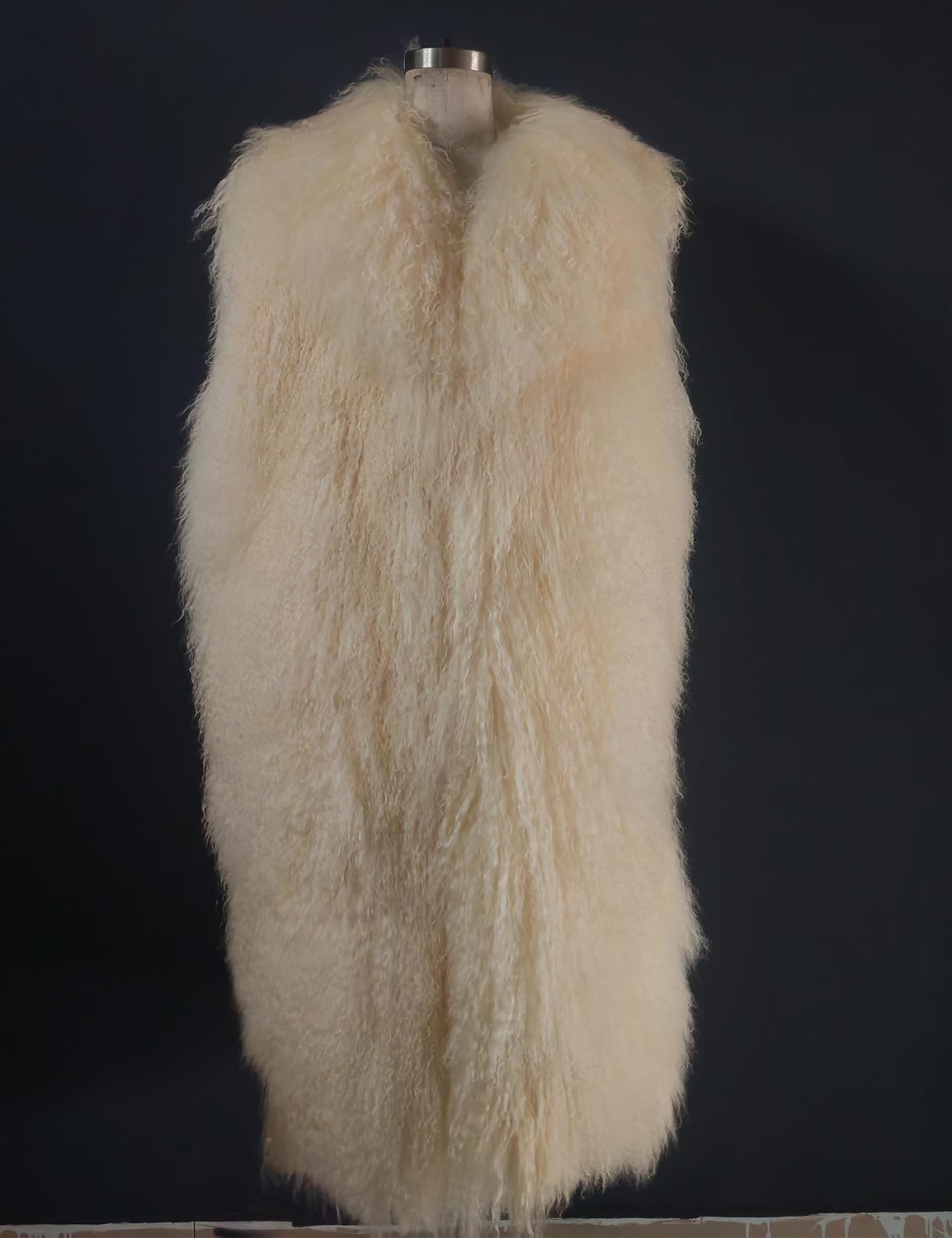 Women's Genuine Mongolia Sheep Fur Vest Sleeveless Jacket Long Winter Shaggy Outerwear
