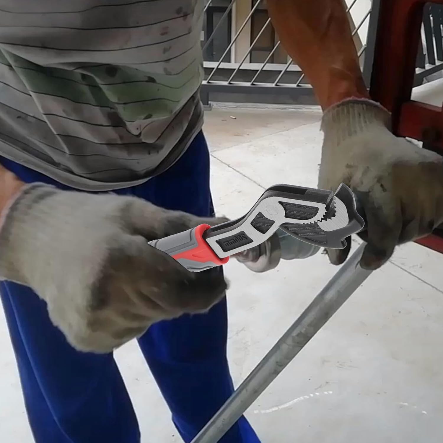 Vaguelly 2pcs Self-locking Adjustable Wrench with Quick Locking Spring Mechanism Wide Jaw Multifunctional Plumbing and Pipeline Maintenance Tool for Bathroom Repairs and Ratchet Replacement