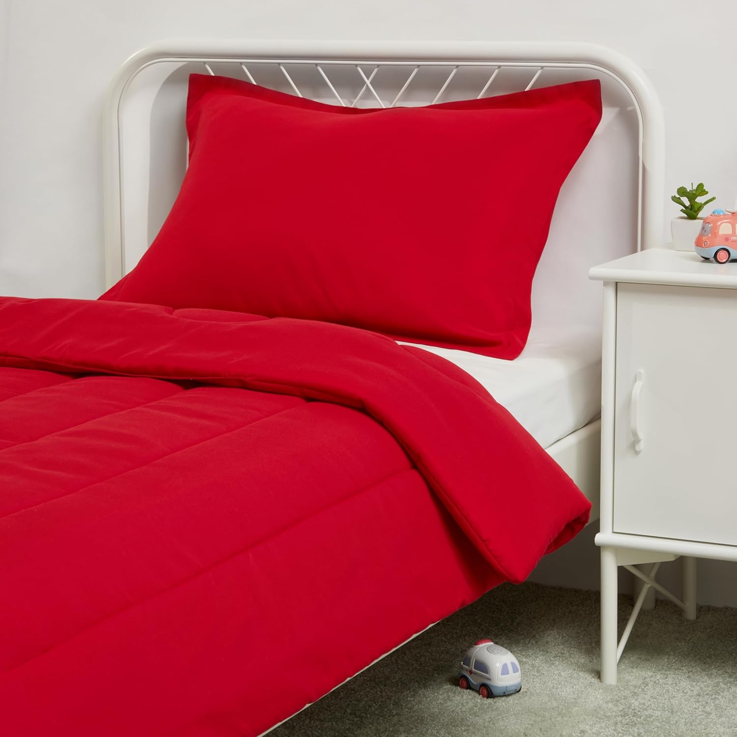Amazon Basics 2 Piece Microfiber Kid’s Comforter and Pillow Sham Set, Toddler, Red, Solid