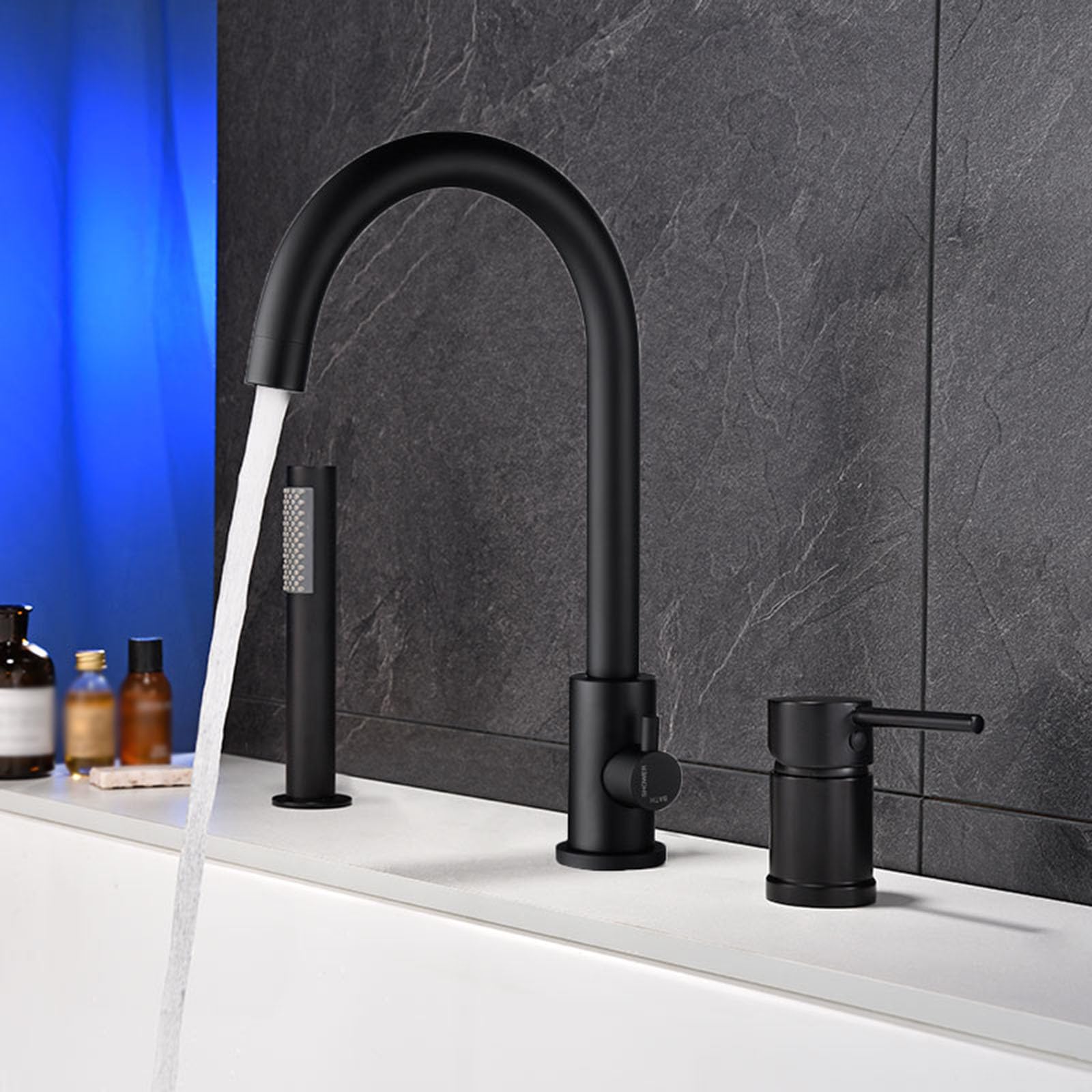 Robinet mitigeur baignoire col de cygne 3 trous noir pour cascade fluide