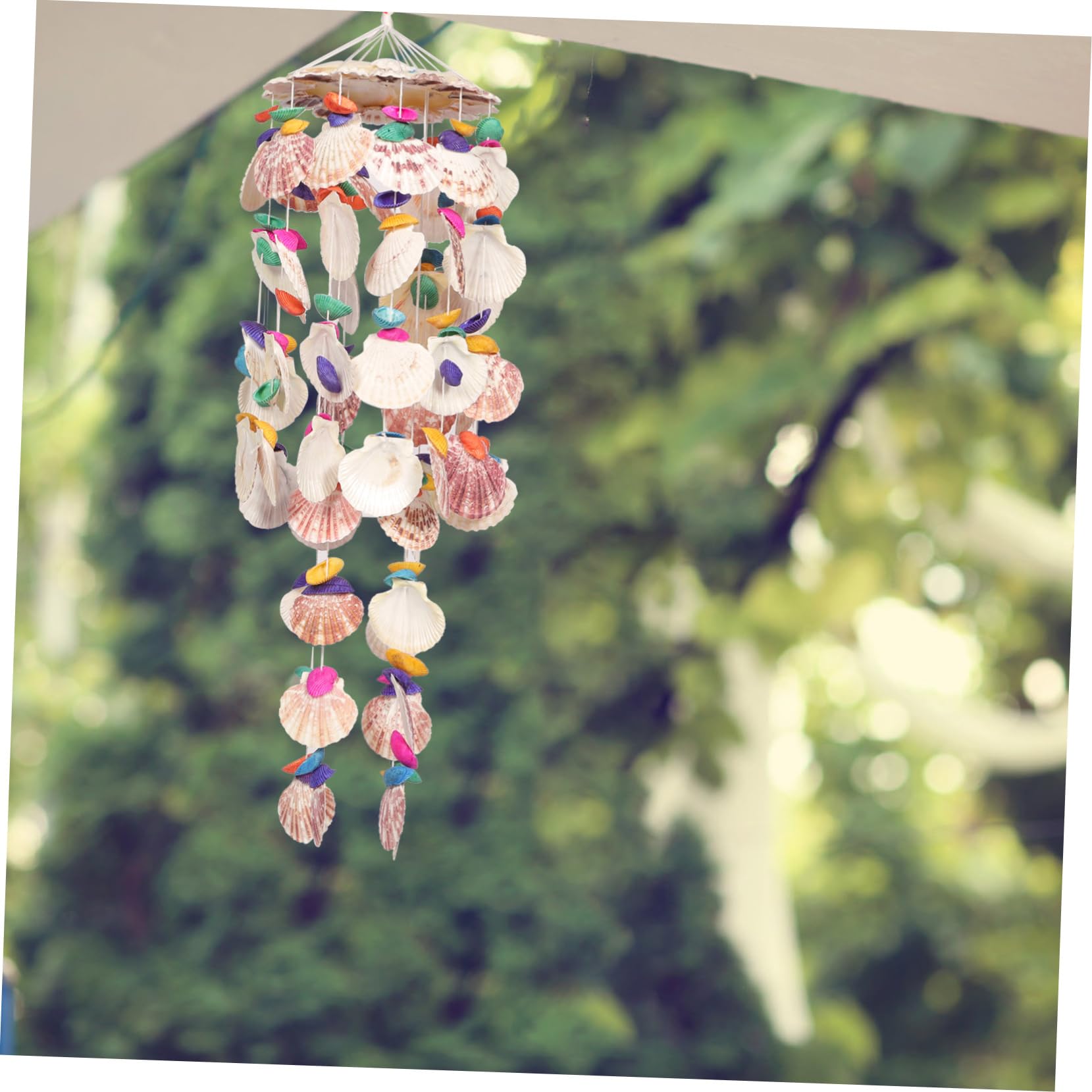 BESTonZON Muschel Windspiel Hängend Für Garten Terrasse Balkon Innenbereich Naturbelassene Handpolierte Muscheln Farbenfrohes Dekoratives Windspiel Mit Klarem Klang Geschenkidee