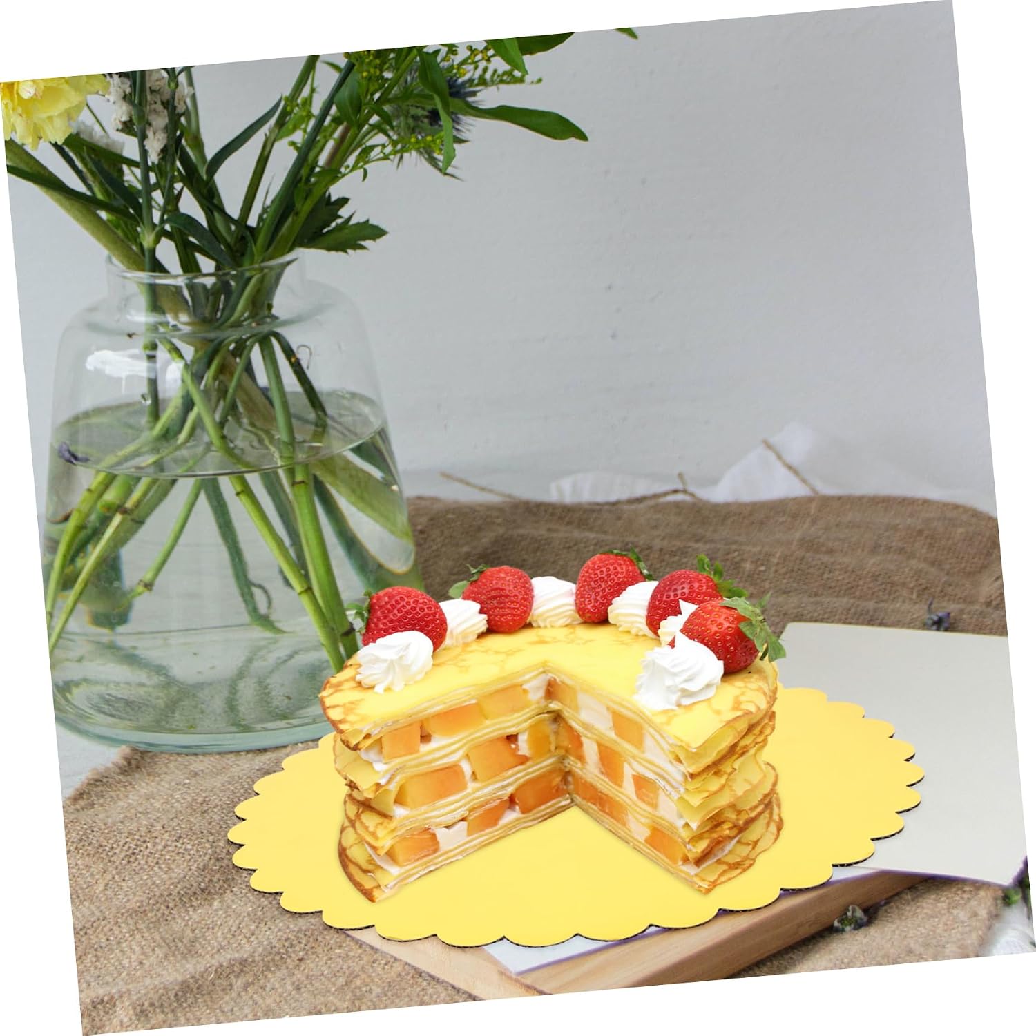 30pcs Round Cake Boards Cake Bases for Decorating for Parties Weddings Birthdays Food Grade Cardboard Baking Supply
