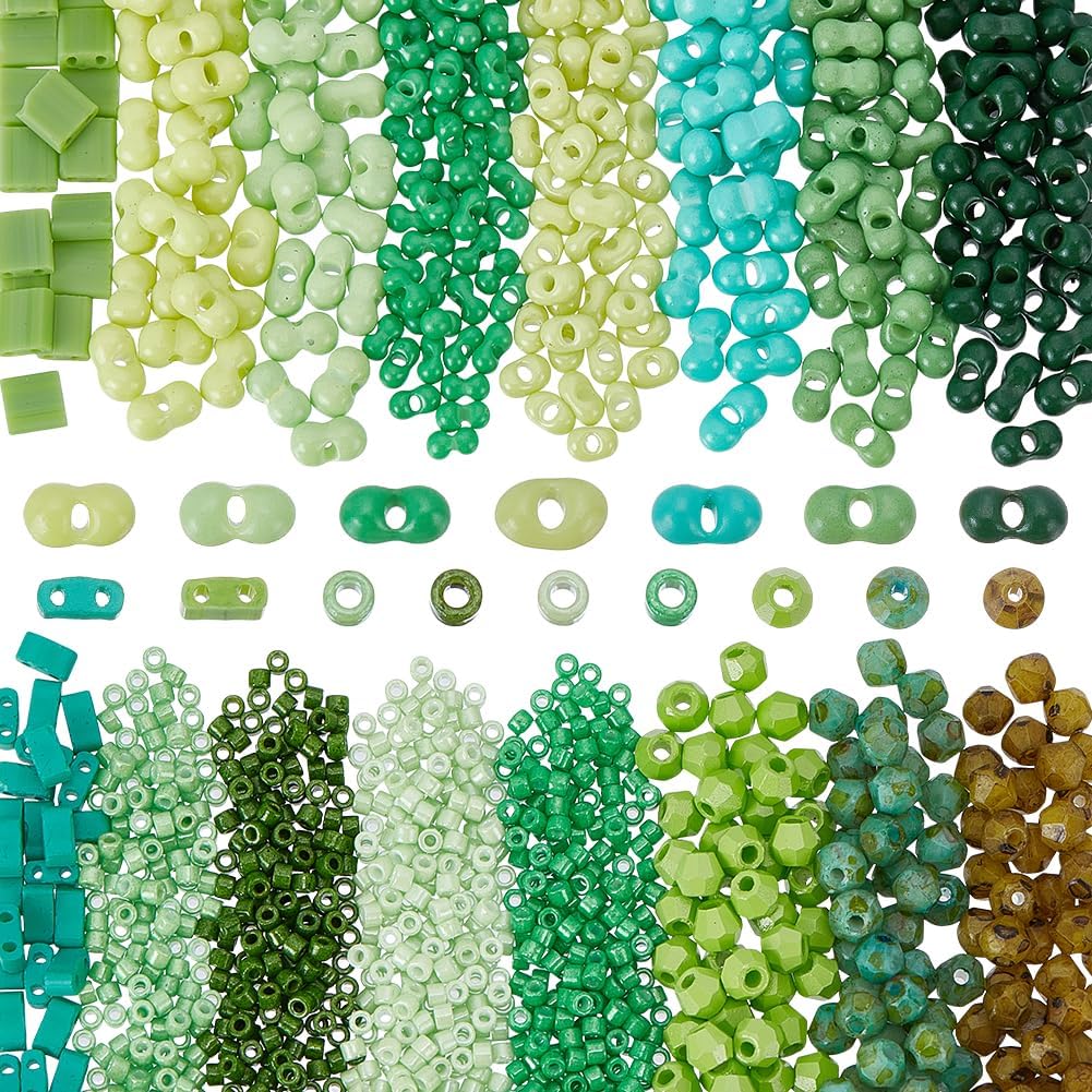 WADORN 3970Pcs Glass Green Assorted Beads Set, 32 Styles Loose Tube Round Spacer Seed Beads Aesthetic Bulk Spacers 2-Hole for DIY Crafts Bracelets Necklace Earrings Jewelry Making Phone Charm