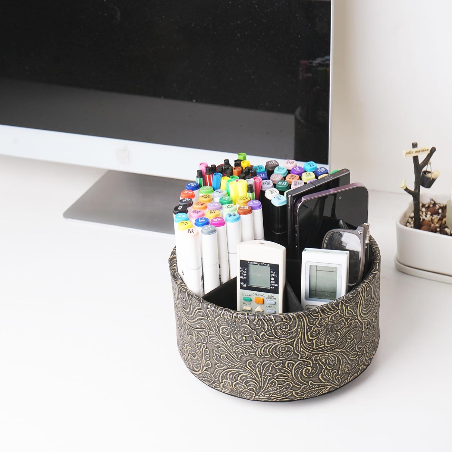 lizimandu Remote Control Holder, 360°Spinning PU Leather Desk TV Remote Caddy,Desk Storage Box Room Accessories for Controller, Media,Mail,Calculator, Mobile Phone,Pencil(1B-Carved Cooper Gold)