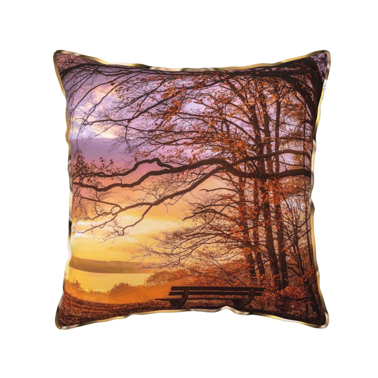 AUBKFELD Lonely Bench Sunset Printed Velvet Cushion Cover 40x40 CM with Gold Edging Strip, Square Pillowcase Soft Throw Pillow Covers Case Decorative for Living Room Sofa Couch Bed Bench