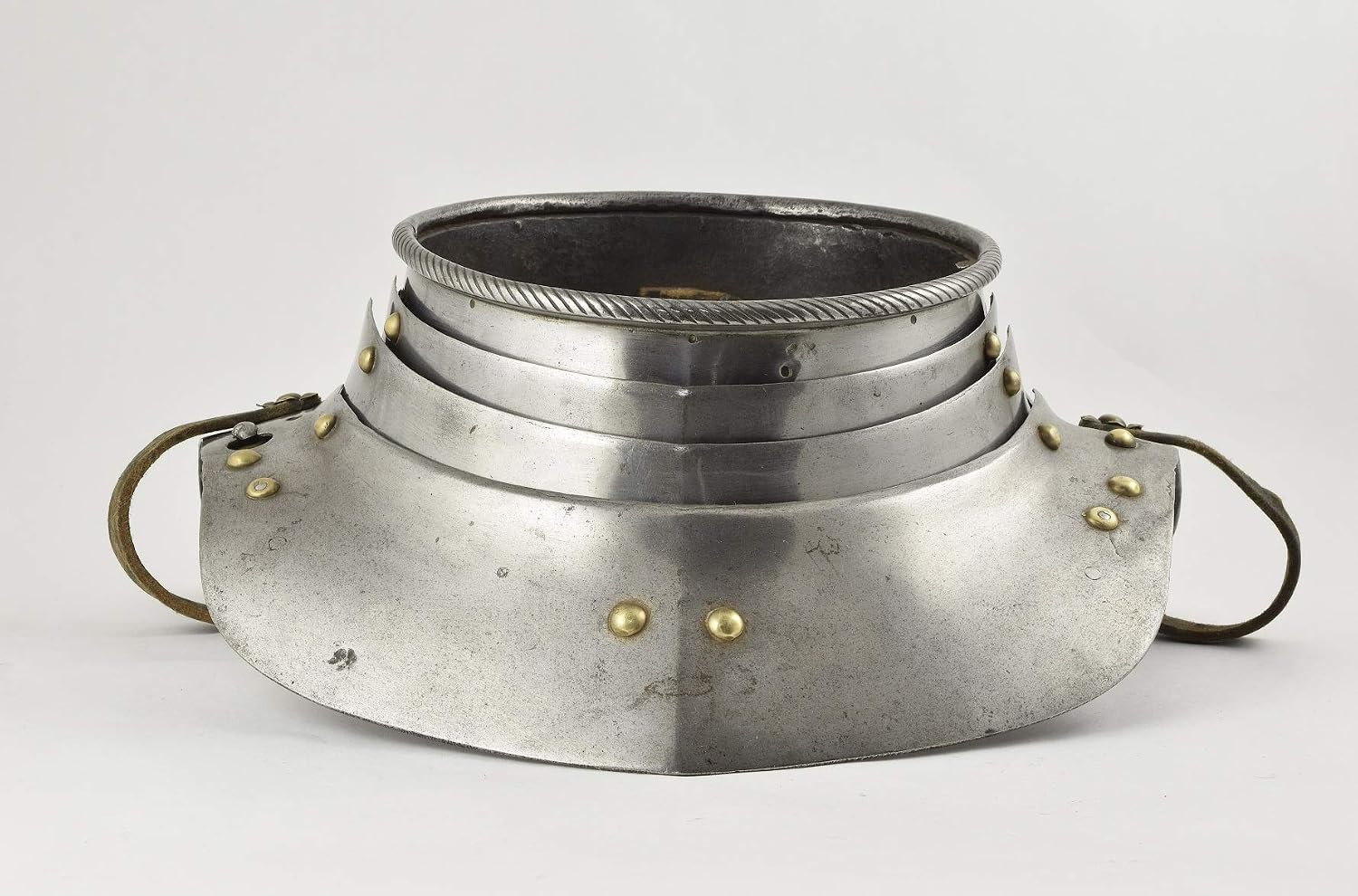 ANTIQUECOLLECTION Medieval Knight Steel Gorget with Articulated Collar