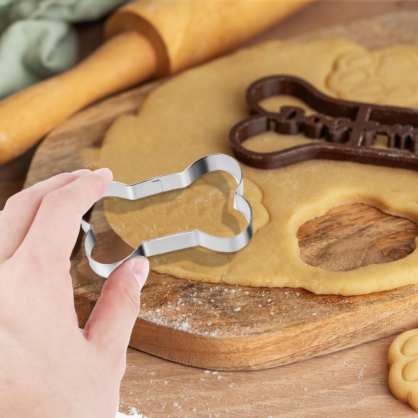 Ausstechformen Set – 5-tlg. | Hundepfote & Knochen Aus Lebensmittelechtem Silikon/Edelstahl | Backofen- & Spülmaschinengeeignet