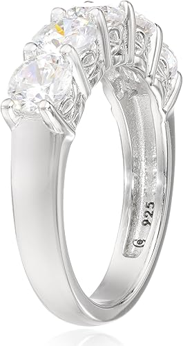 Miniatura 2 de Tienda Essentials Anillo de plata de ley de cinco piedras con circonita cúbica de corte redondo Infinite Elements (anteriormente colección Tienda)