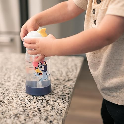 Miniatura 5 de The First Years Bluey Sip & See - Botella de agua para niños pequeños, incluye dije flotante, tazas para niños pequeños con pajilla, 12 onzas, a