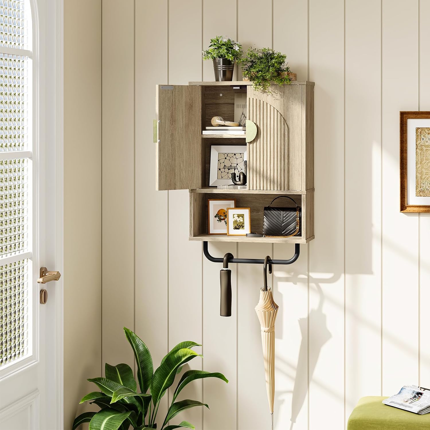 Bathroom Wall Cabinet, Medicine Cabinet for Bathroom, Wall Mounted Bathroom Cabinet with Towel Bar, Fluted Doors, Wall Cabinet for Bathroom, Kitchen, Living Room, Natural Oak and Gold