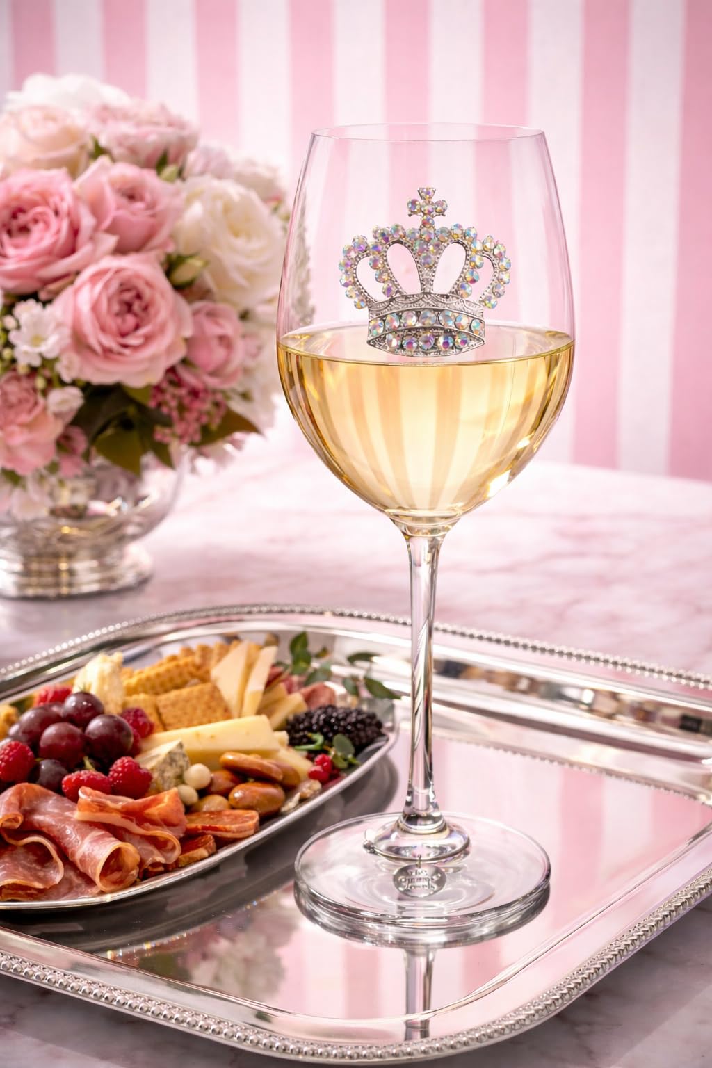 Amazon.com: THE QUEENS' JEWELS