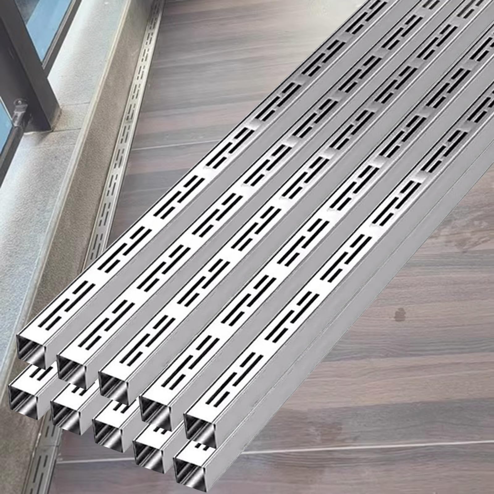 Grille de caniveau étroite invisible pour une terrasse moderne et épurée