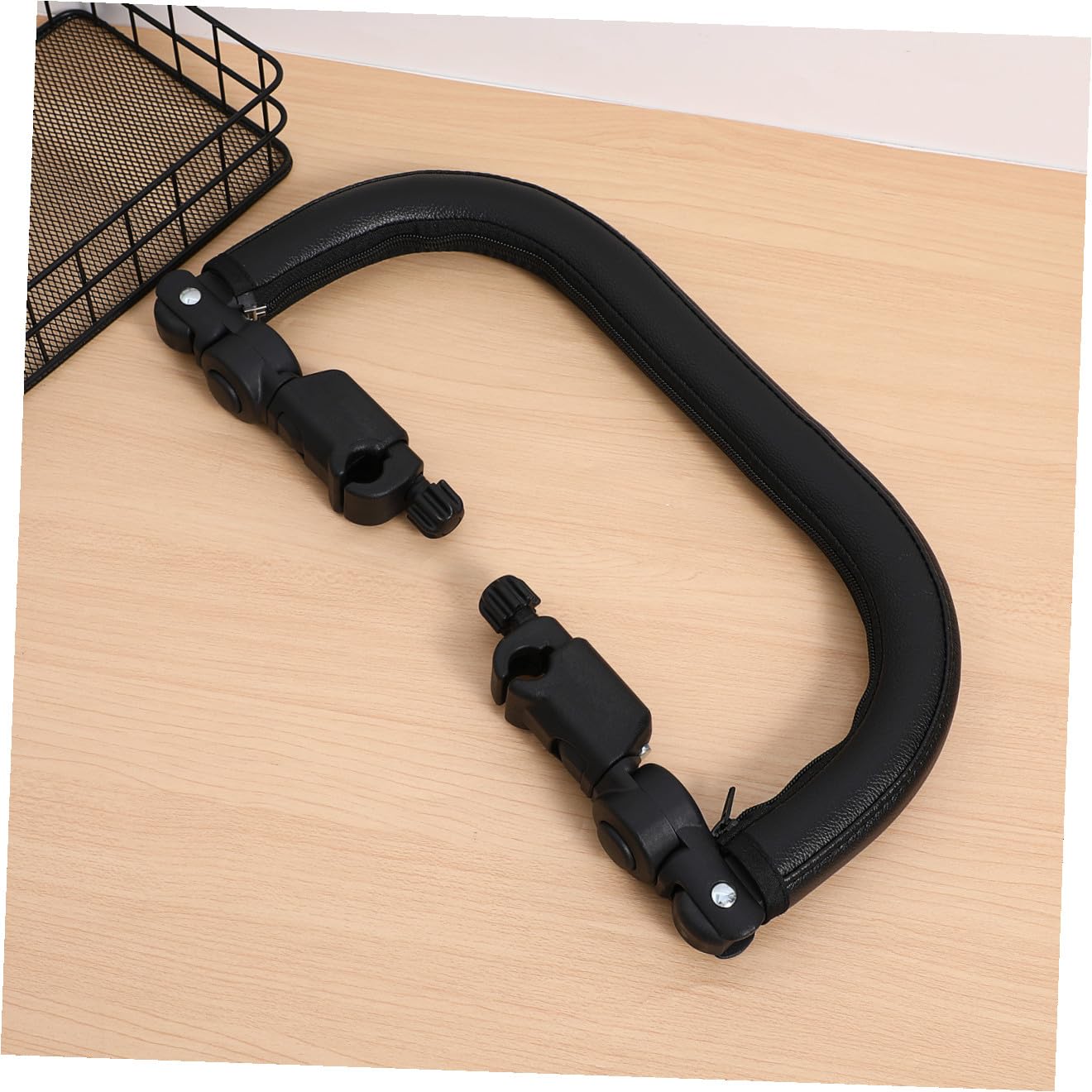 Barre de Poussette en Cuir Pu et Fer Noir Détachable Résistance à L'eau, Rallonge de Poignée Adaptée à Plus de 98% des Poussettes Bébé
