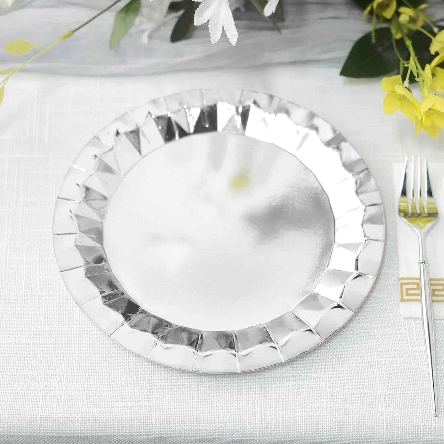 Efavormart 25-Pack 9" Silver Geometric Foil Paper Plates - 400 GSM Extra Heavy-Duty Hexagon Dinner Plates for Winter Galas and Formal Events